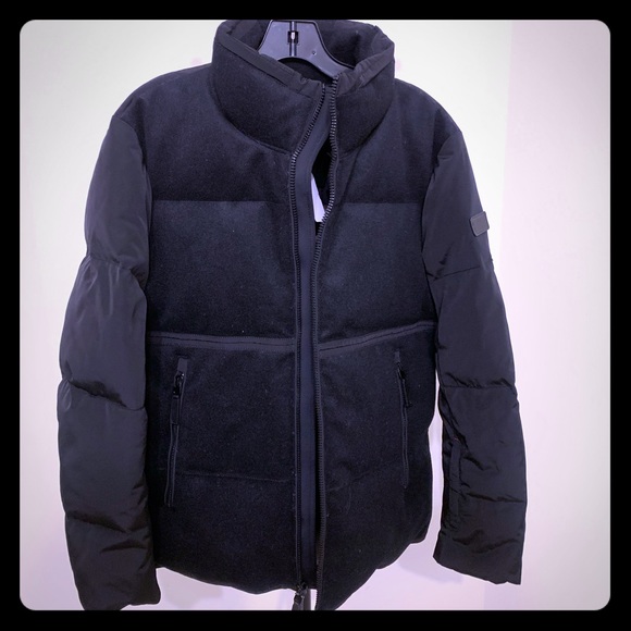 tumi men's down jacket